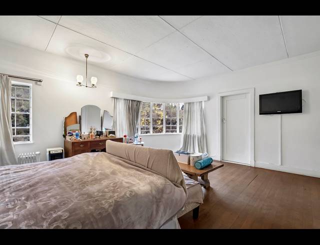 4 BEDROOM HOUSE FOR SALE IN MELROSE